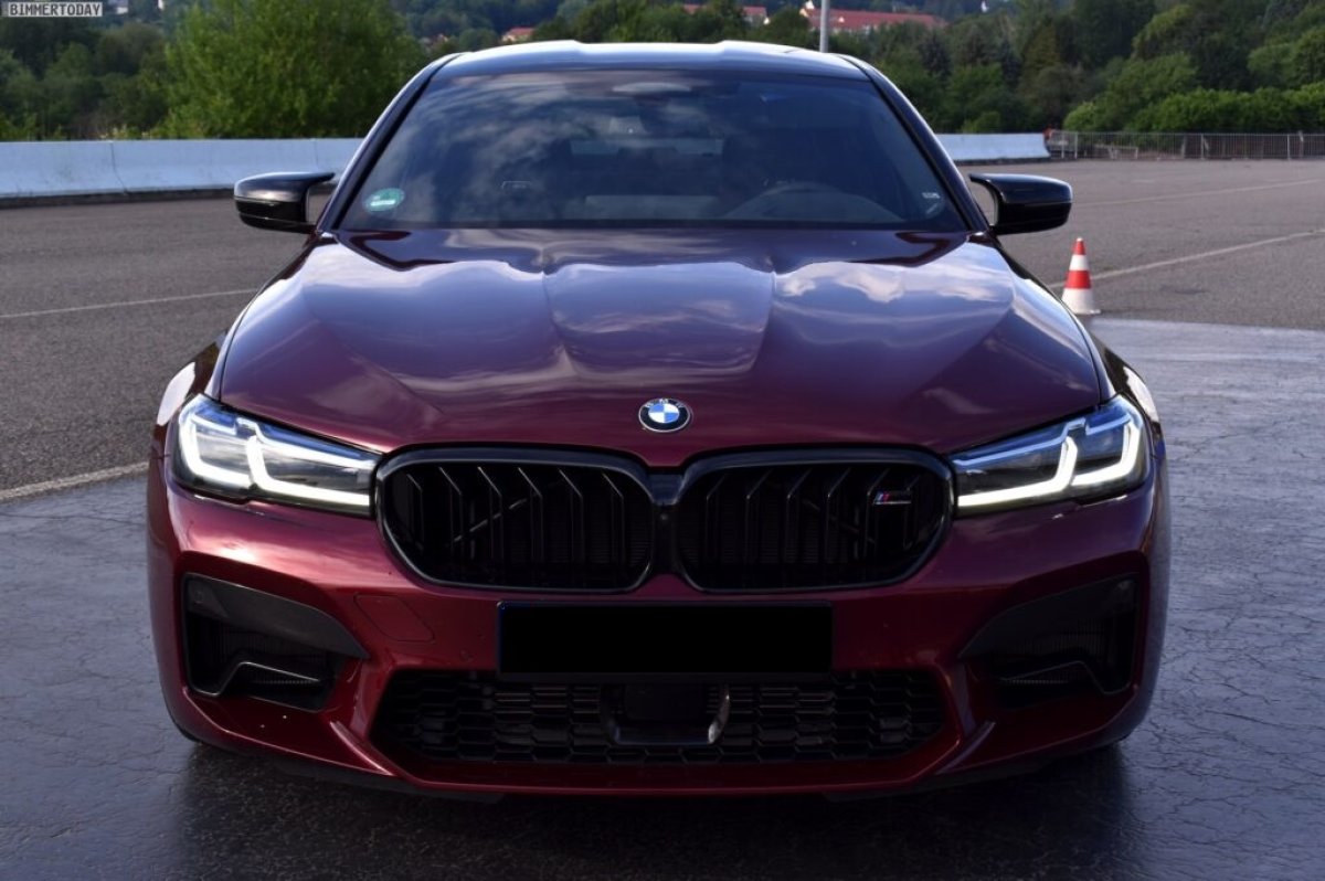 BMW M5 2021