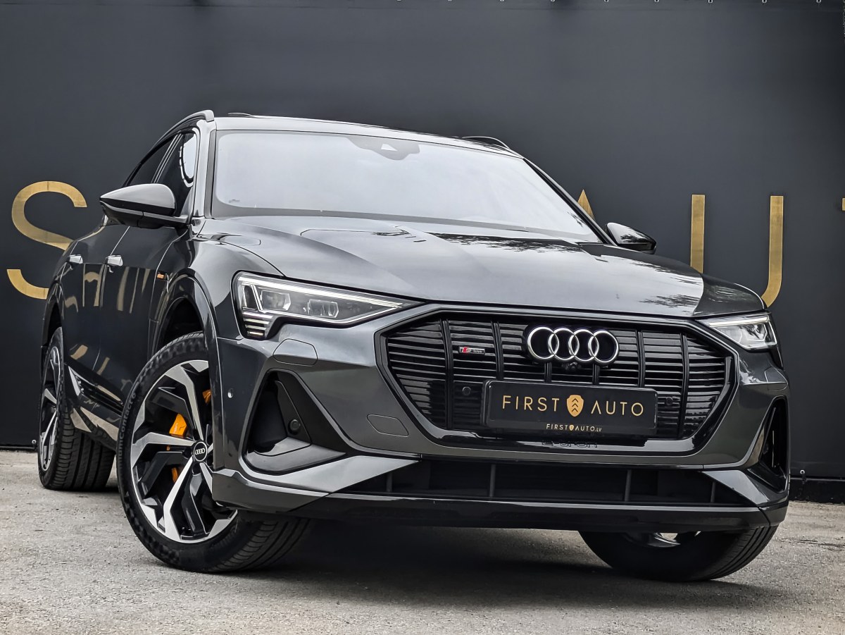 Audi e-tron 2021