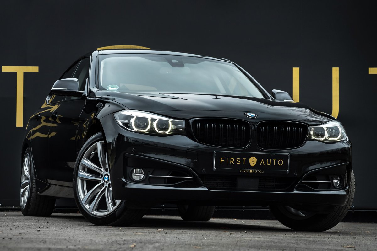 BMW 330 2016