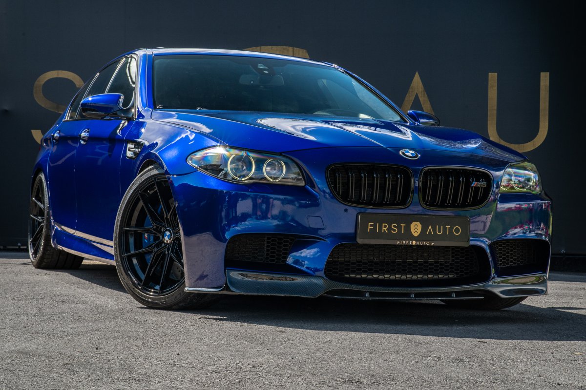 BMW M5 2013