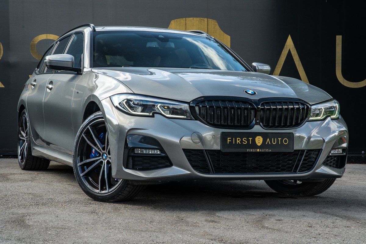BMW 330 2021