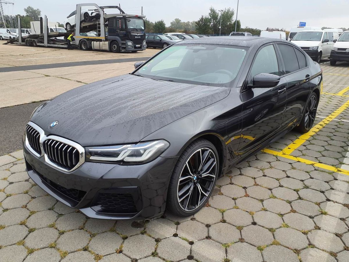 BMW 530 2021