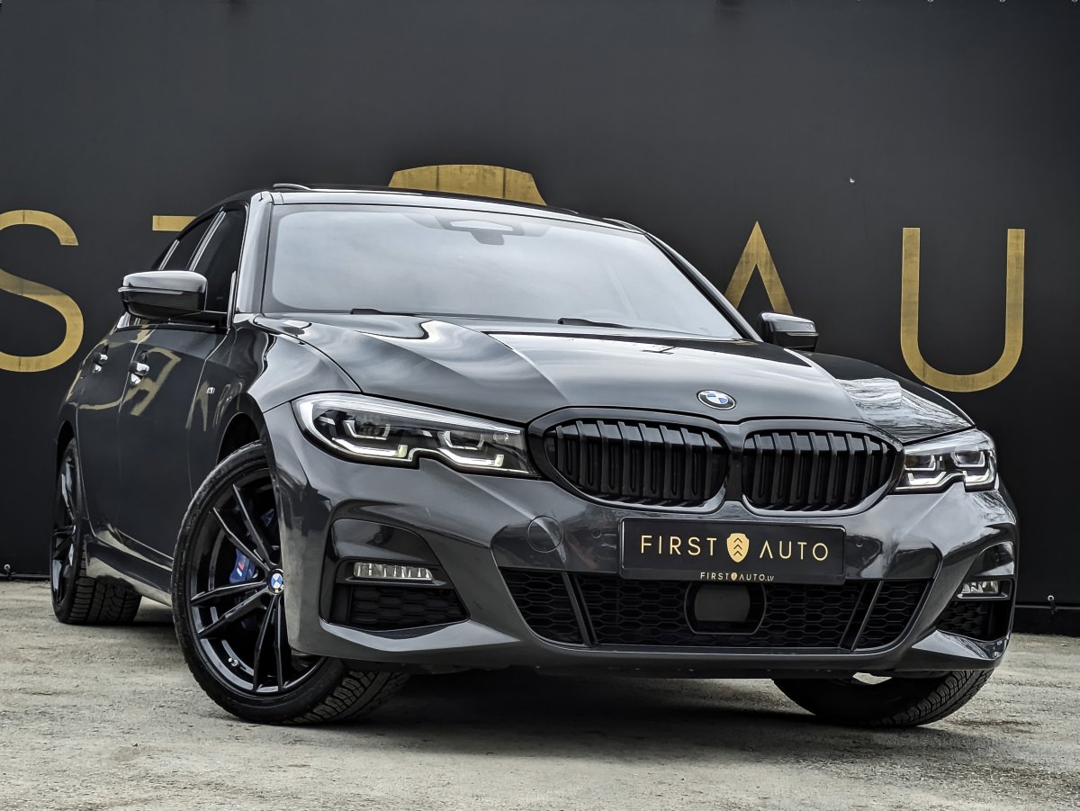 BMW 330 2019