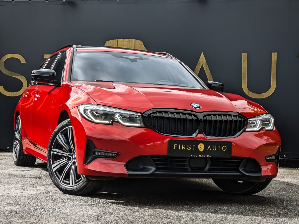 BMW 330 2019