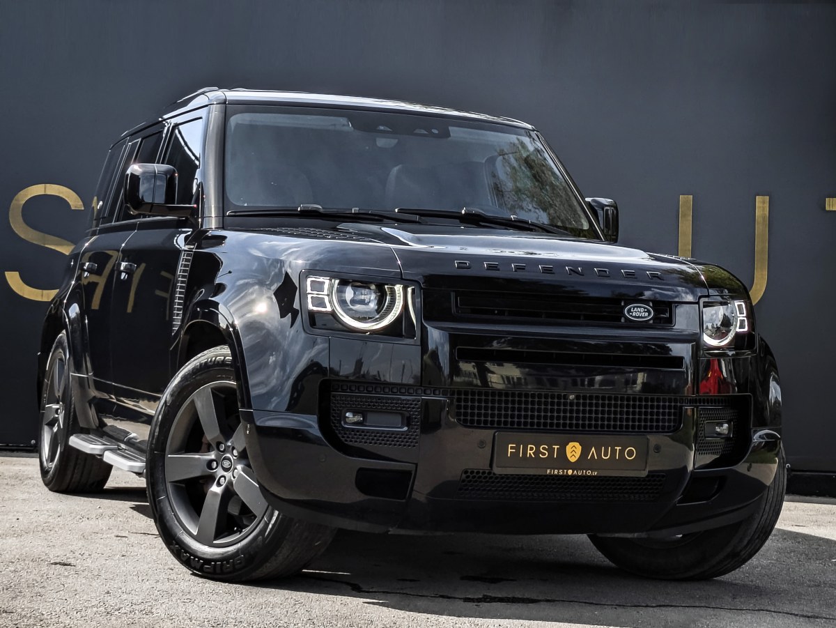 Land Rover Defender 2023