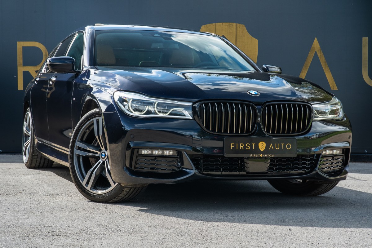 BMW 730 2016