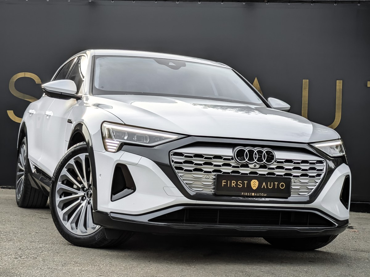 Audi e-tron 2023